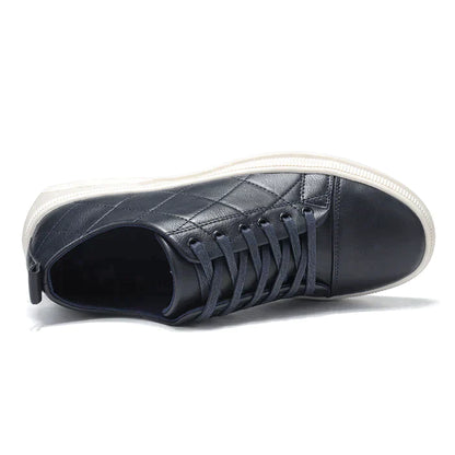 Men Pure Color Microfiber Leather Non Slip Soft Sole Casual Sneakers